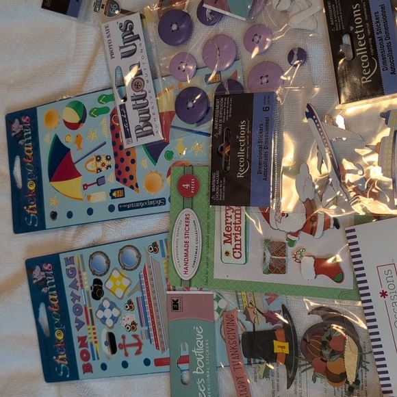 Colorful Scrapbooking Embellishments Set #2 - Picture 3 of 5